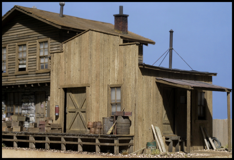 SierraWest O Scale railroad camp office